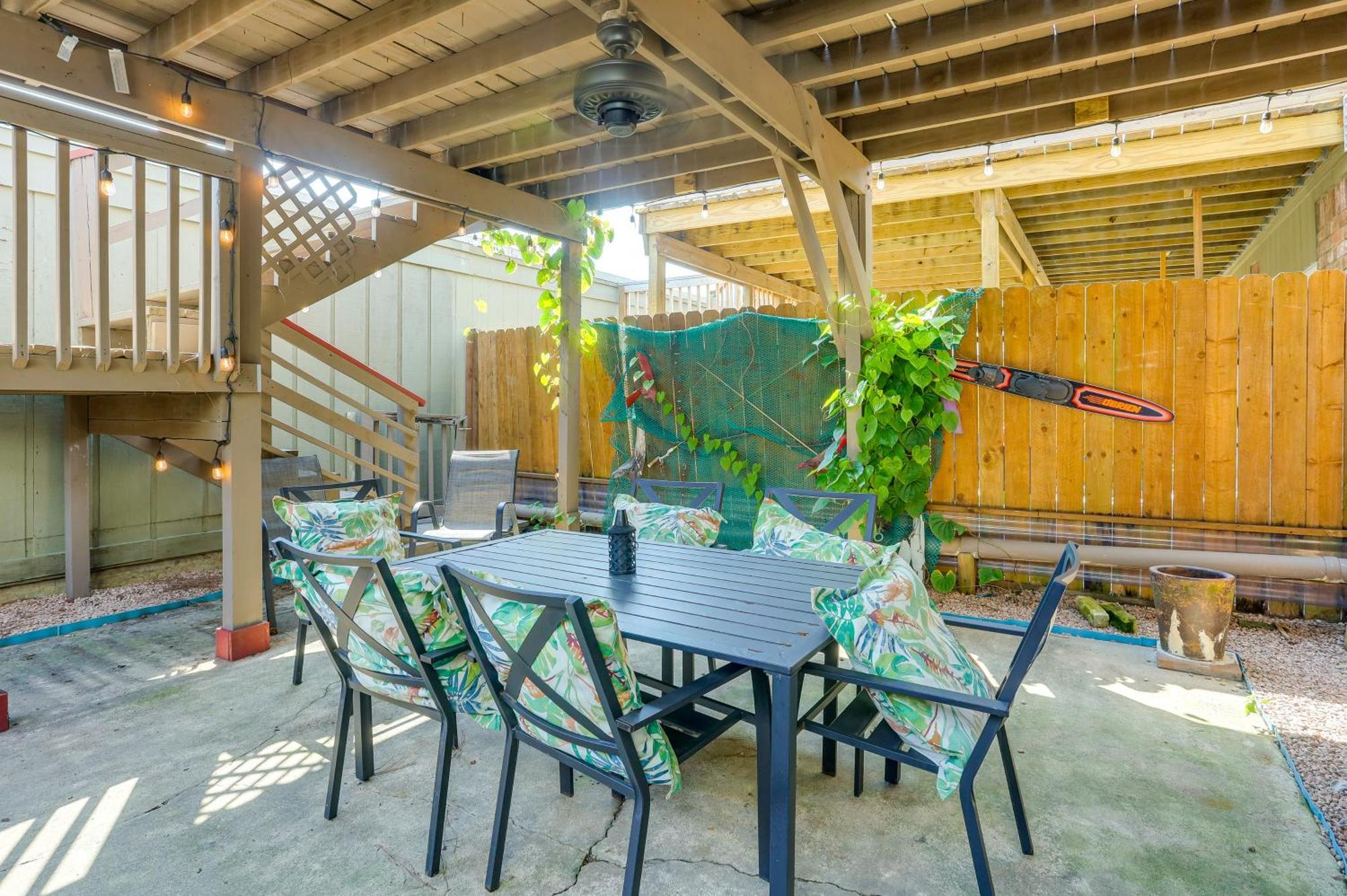 Holiday home Townhome Near In Furnished Patio! Galveston